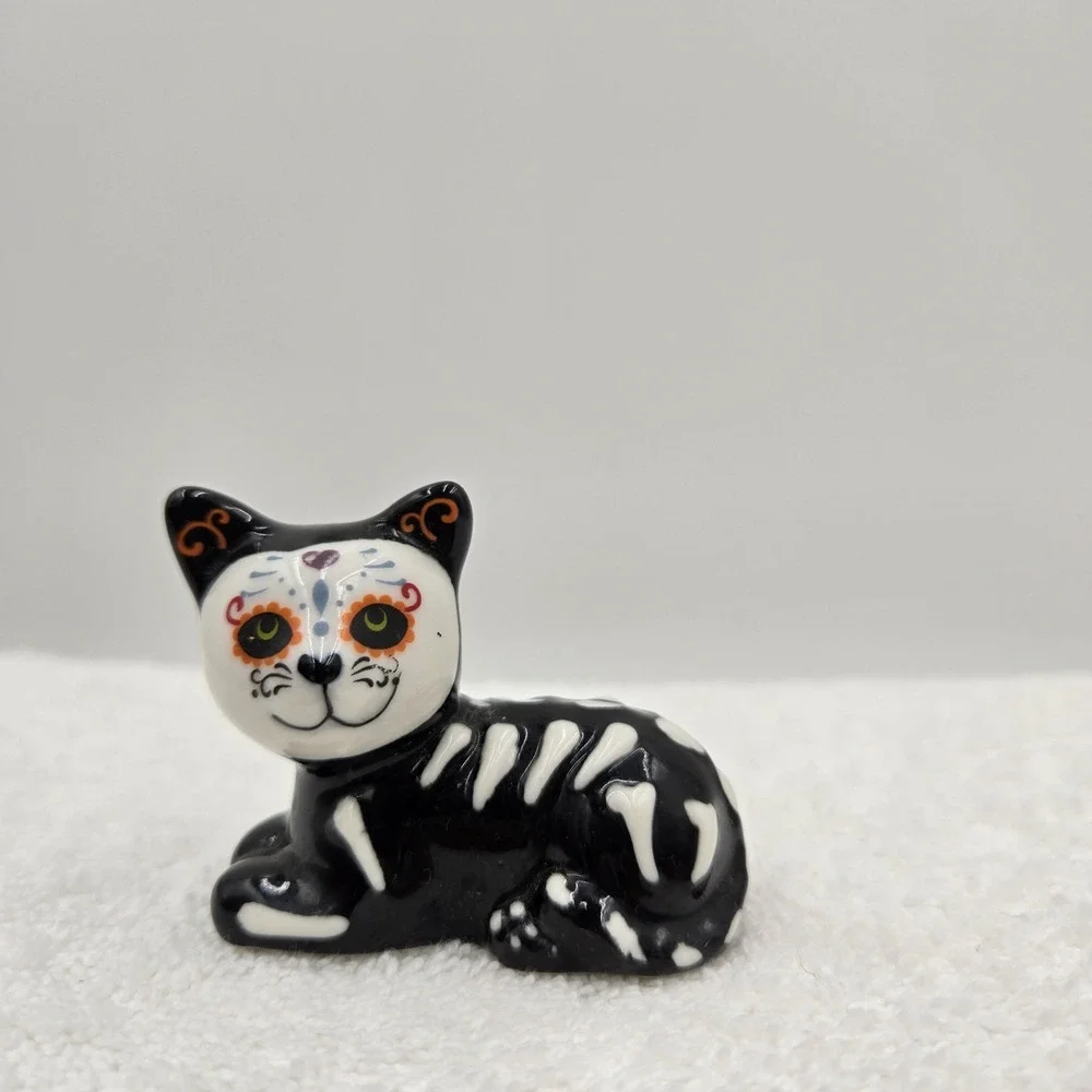 Halloween Cat Dog Sugar Skull Dia De Muertos Day of Dead Salt & Pepper Shakers